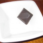 Шоколад в тарелке